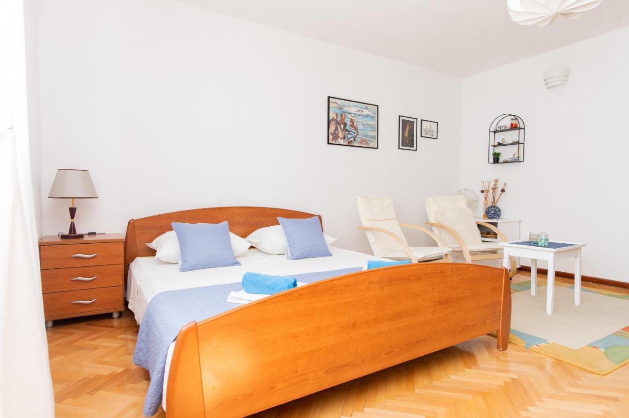 Beautiful Cozy Apartment Jug In Nice Neighbourhood. Split Luaran gambar