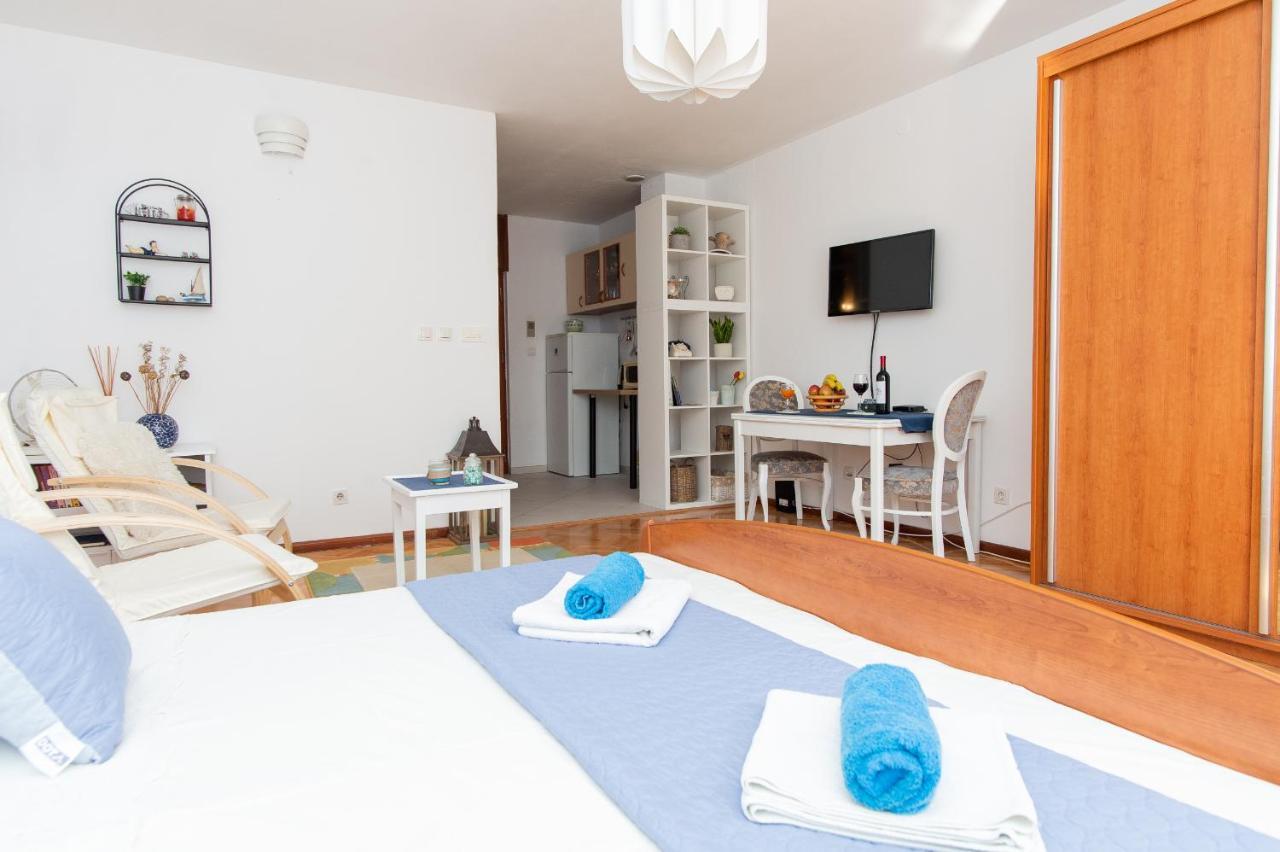 Beautiful Cozy Apartment Jug In Nice Neighbourhood. Split Luaran gambar