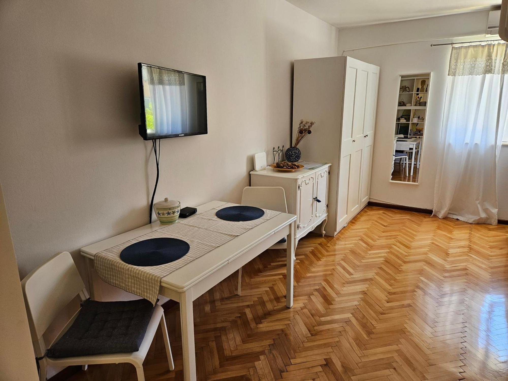 Beautiful Cozy Apartment Jug In Nice Neighbourhood. Split Luaran gambar